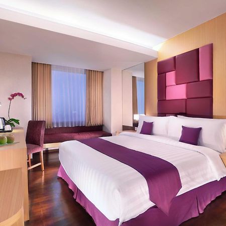 Quest Hotel Darmo - Surabaya By Aston Exterior photo