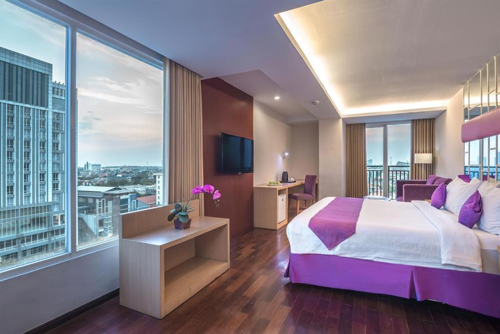 Quest Hotel Darmo - Surabaya By Aston Exterior photo