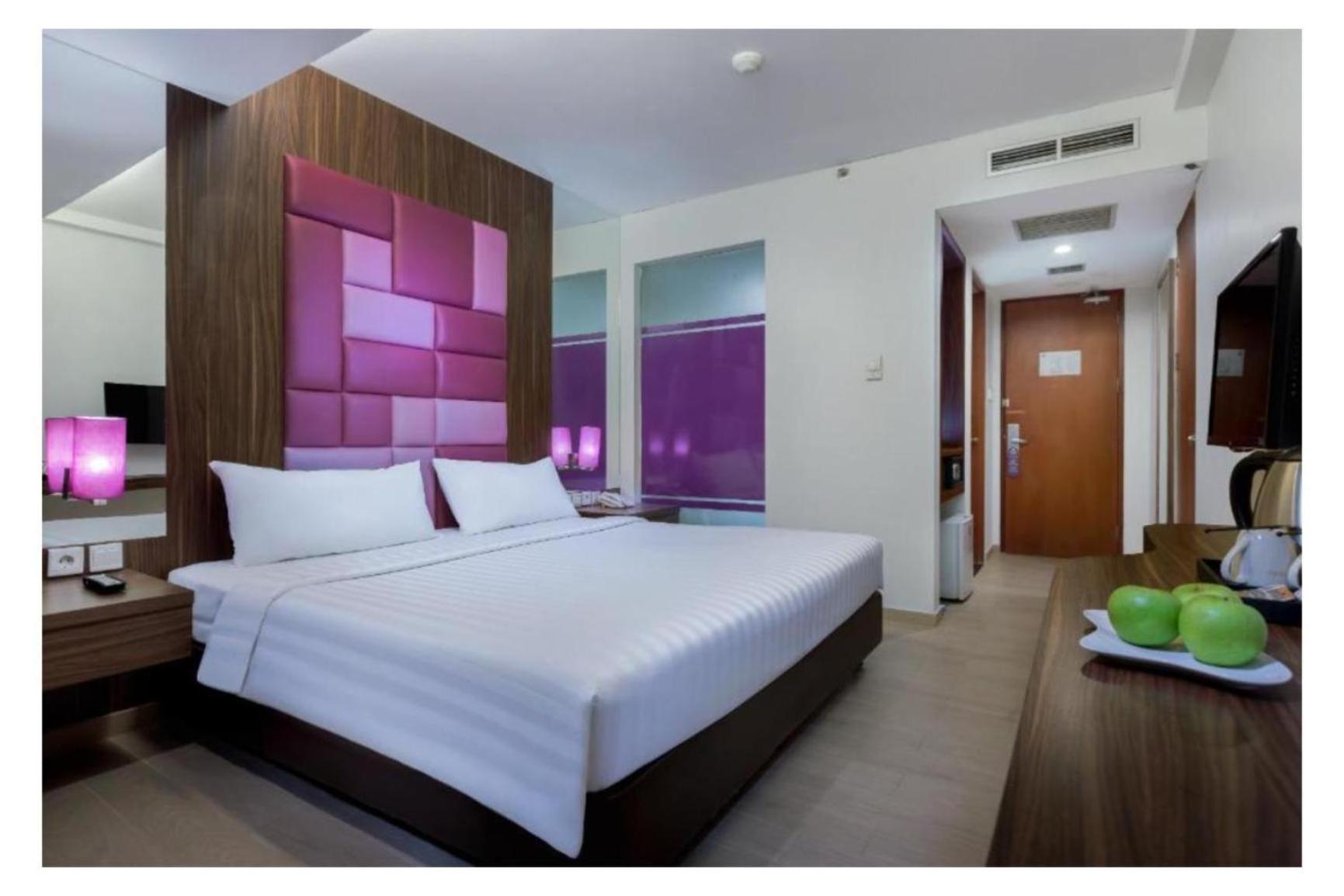 Quest Hotel Darmo - Surabaya By Aston Exterior photo